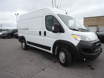 2025 RAM ProMaster 2500 Tradesman 136 High Roof Cargo Van FWD