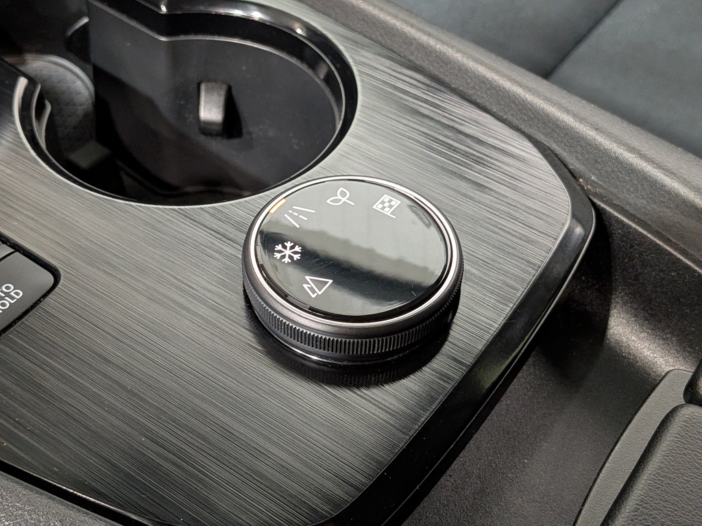 Nissan Rogue 2024