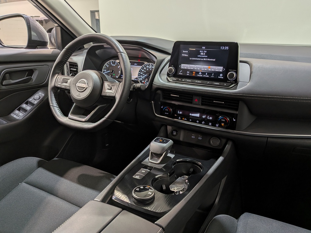 Nissan Rogue 2024