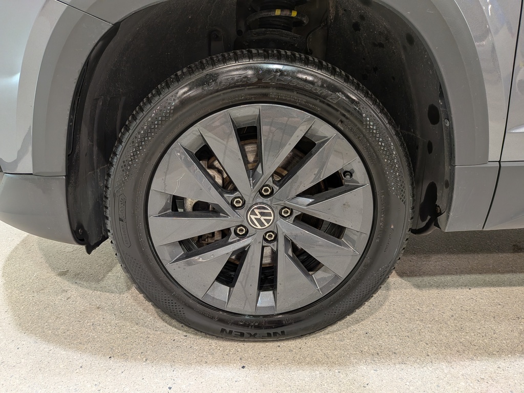 Volkswagen Taos 2024