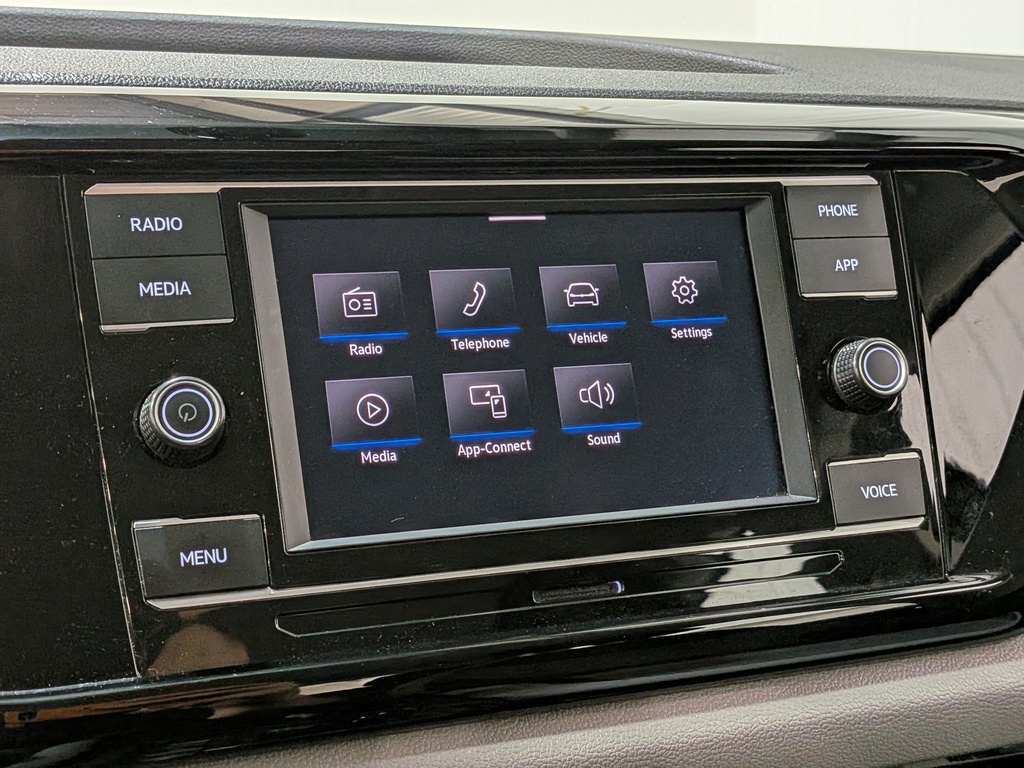 Volkswagen Taos 2024