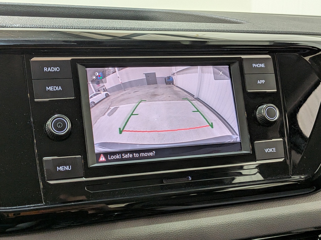 Volkswagen Taos 2024