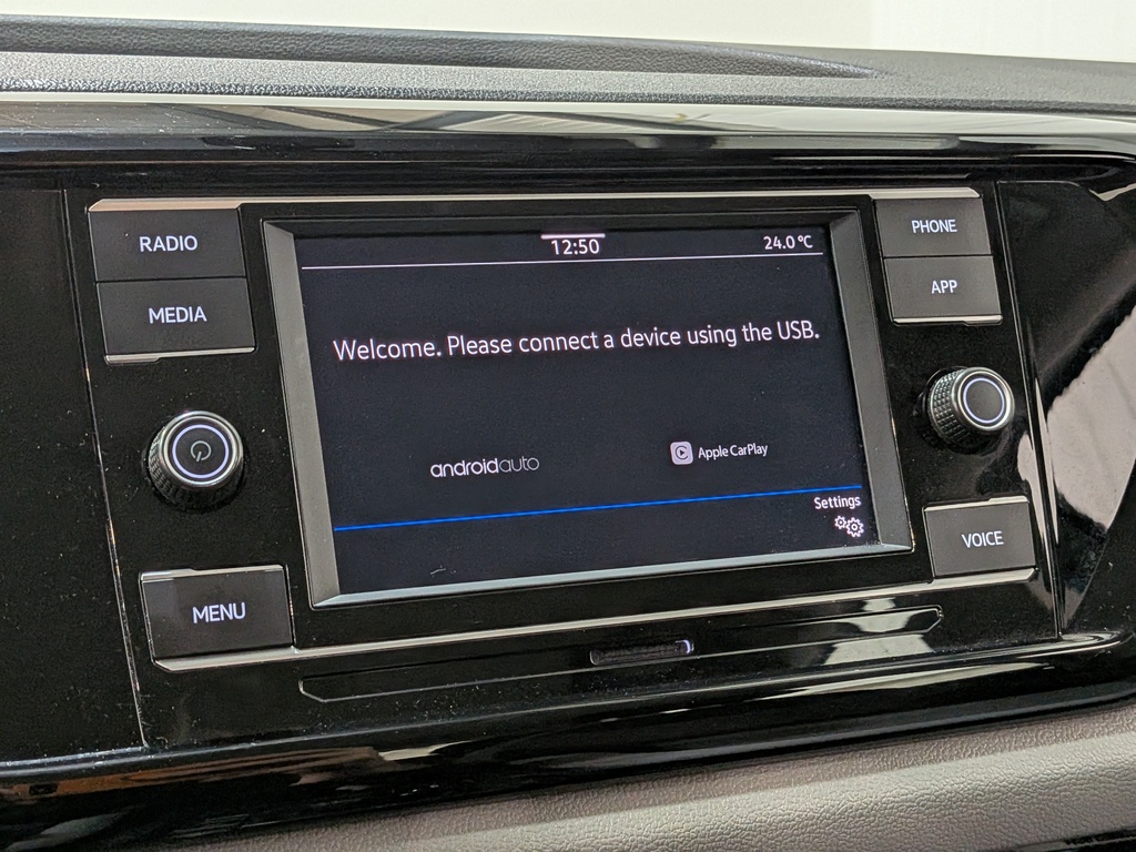 Volkswagen Taos 2024