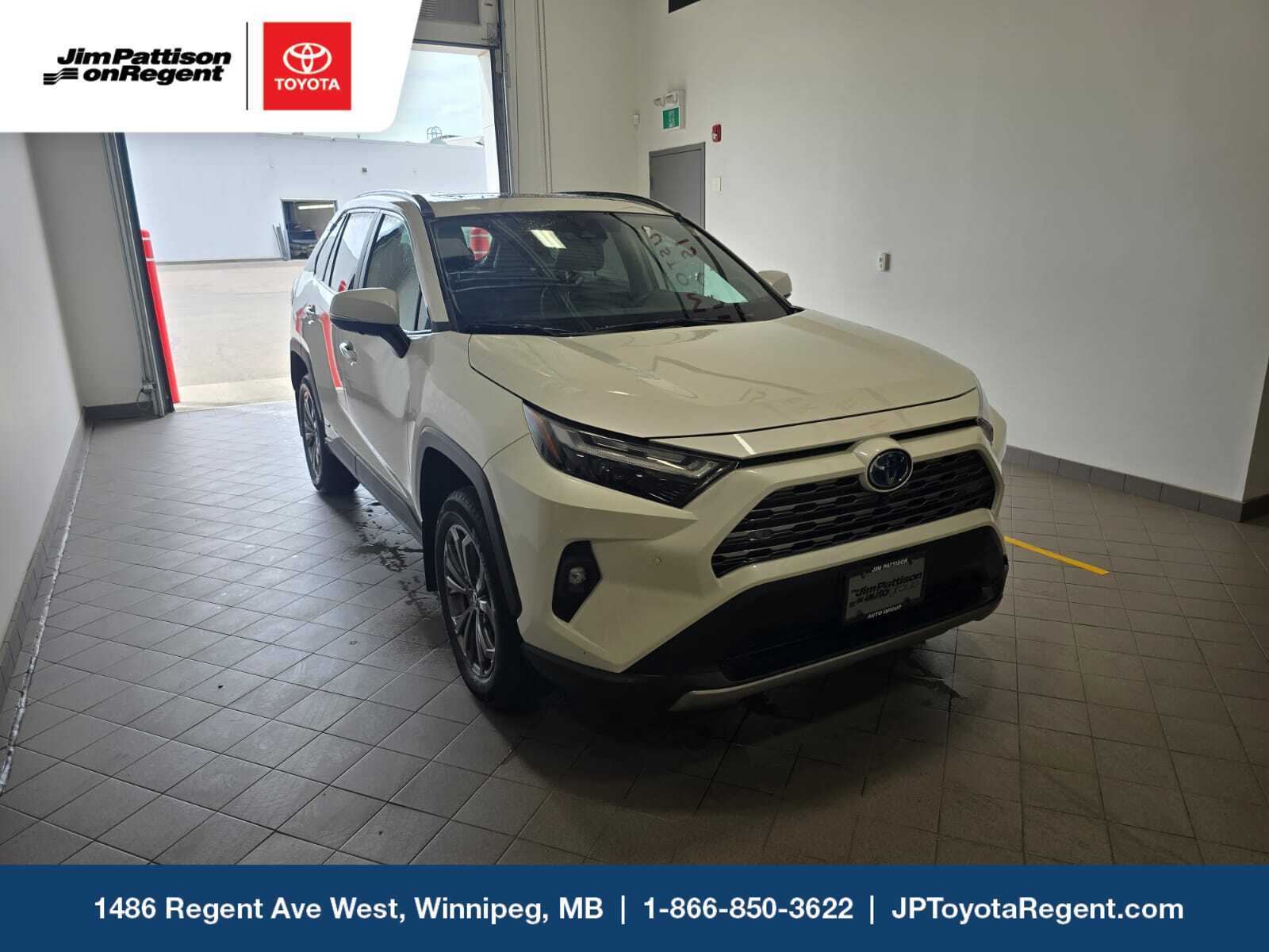 White 2022 Toyota RAV4 Hybrid Limited AWD SUV / Crossover All-Wheel Drive Automatic