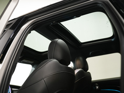 used 2023 MINI 5 Door car, priced at $25,900