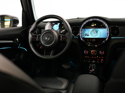 used 2023 MINI 5 Door car, priced at $25,900