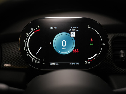 used 2023 MINI 5 Door car, priced at $25,900