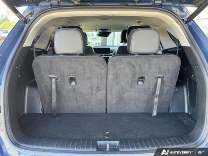 used 2024 Kia Sorento car, priced at $38,888