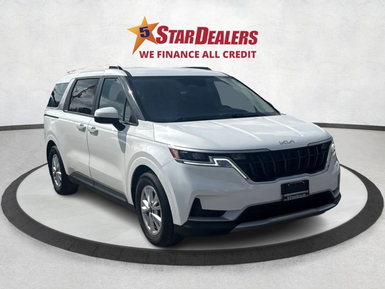 White 2022 Kia Carnival LX+ FWD Minivan 8-Speed Automatic