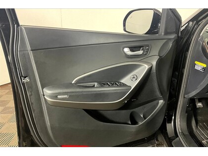 used 2017 Hyundai Santa Fe XL car, priced at $13,998