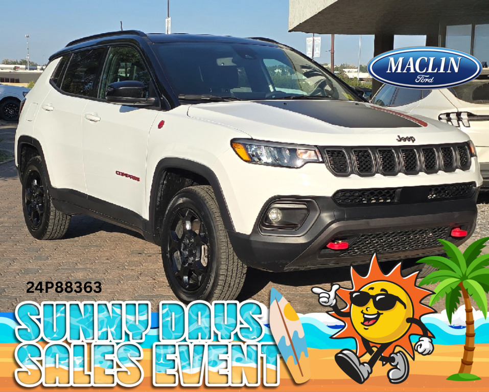White 2024 Jeep Compass Trailhawk 4WD SUV / Crossover Four-Wheel Drive Automatic