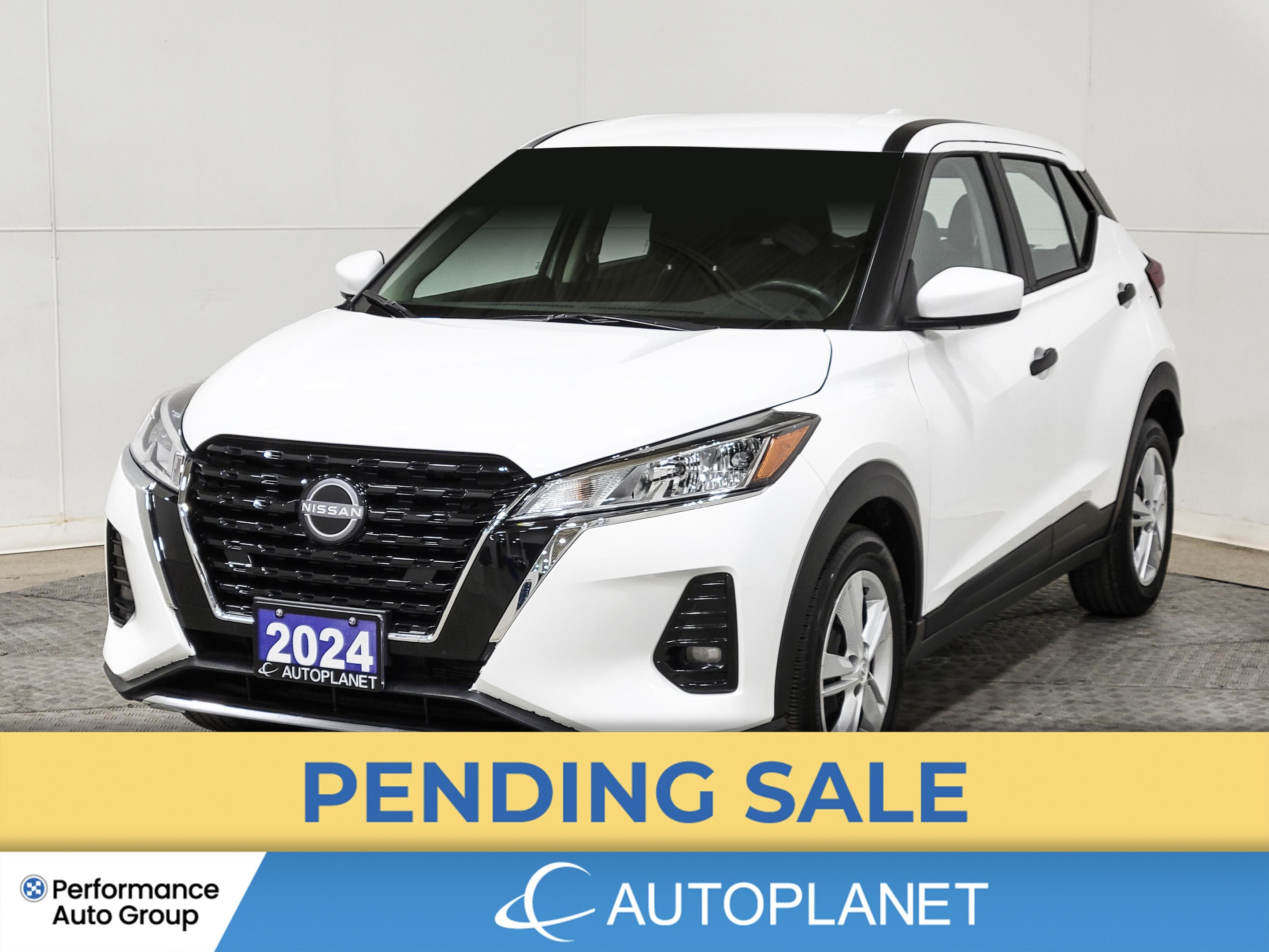 White 2024 Nissan Kicks S FWD SUV / Crossover Front-Wheel Drive Automatic