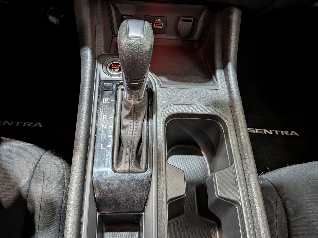 Nissan Sentra 2024