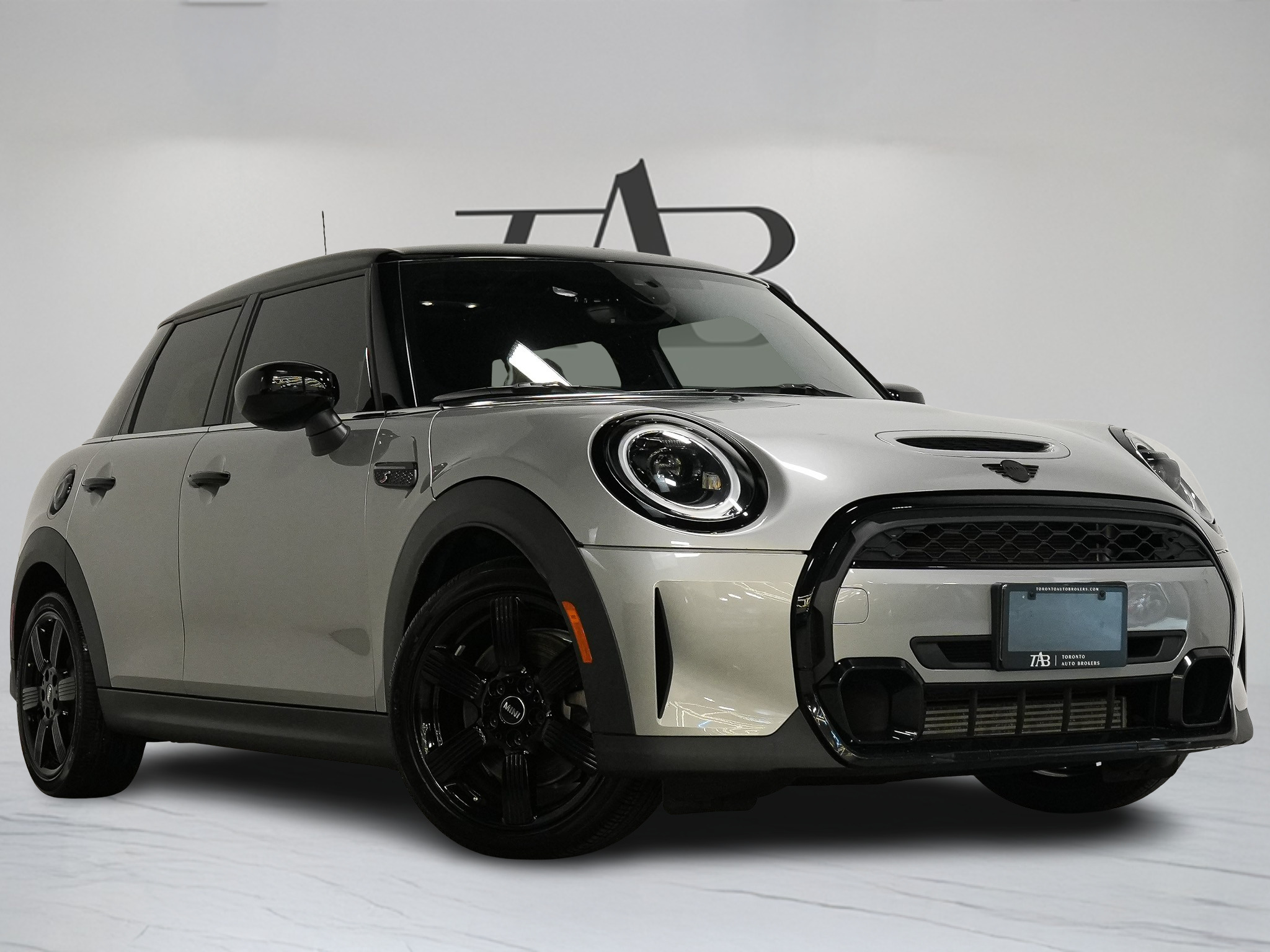 2023 MINI 5 Door