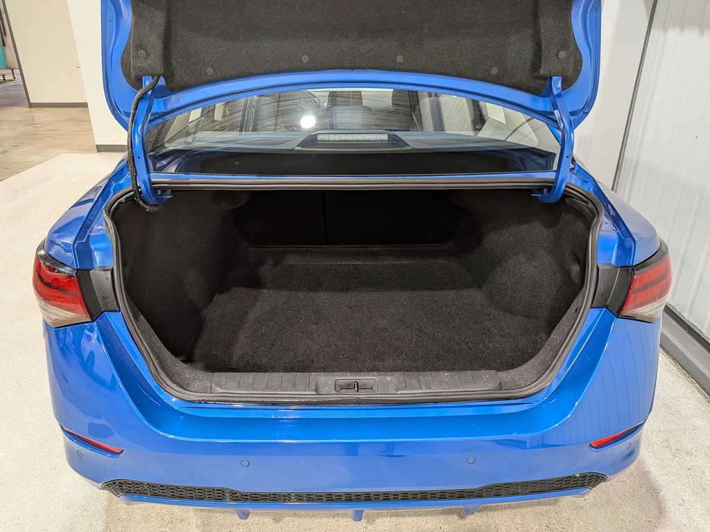 Nissan Sentra 2024