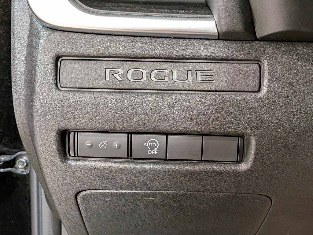 Nissan Rogue 2024