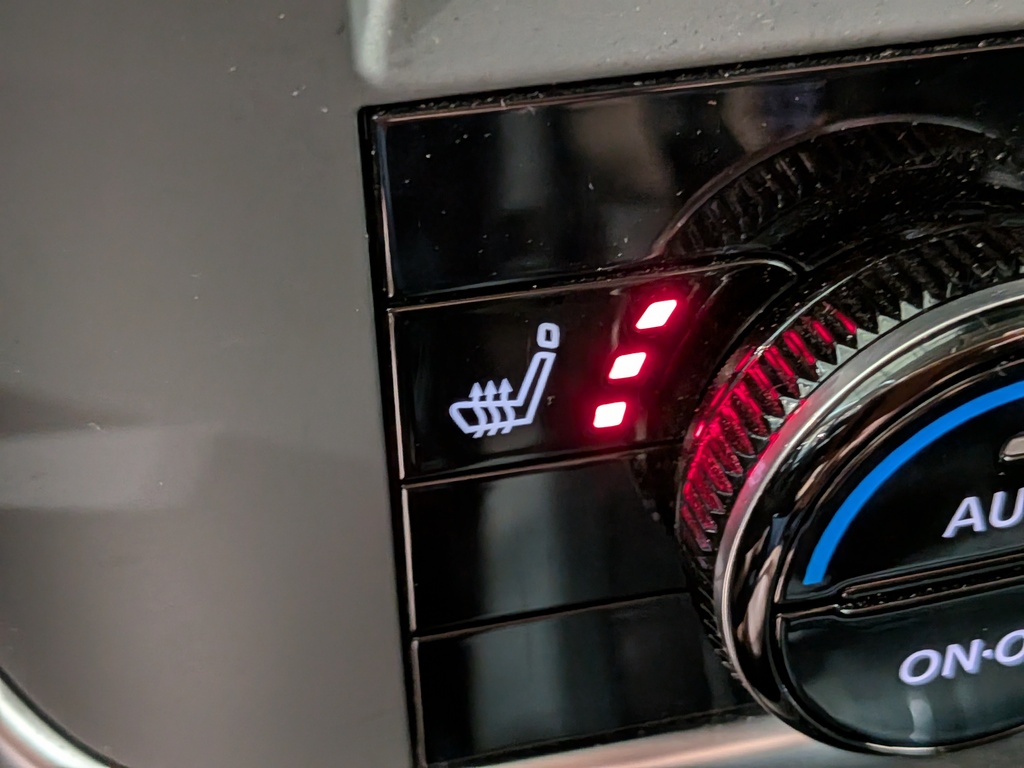 Nissan Rogue 2024