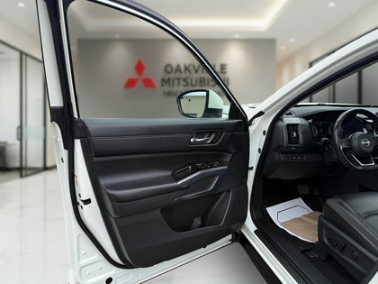 used 2023 Nissan Pathfinder car, priced at $39,950