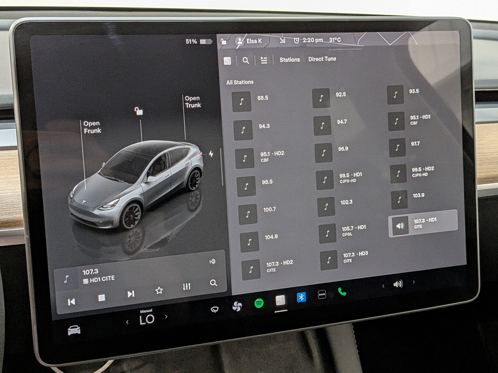 Tesla Model Y 2023