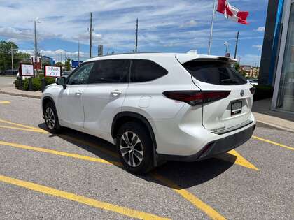 used 2024 Toyota Highlander car, priced at $53,995