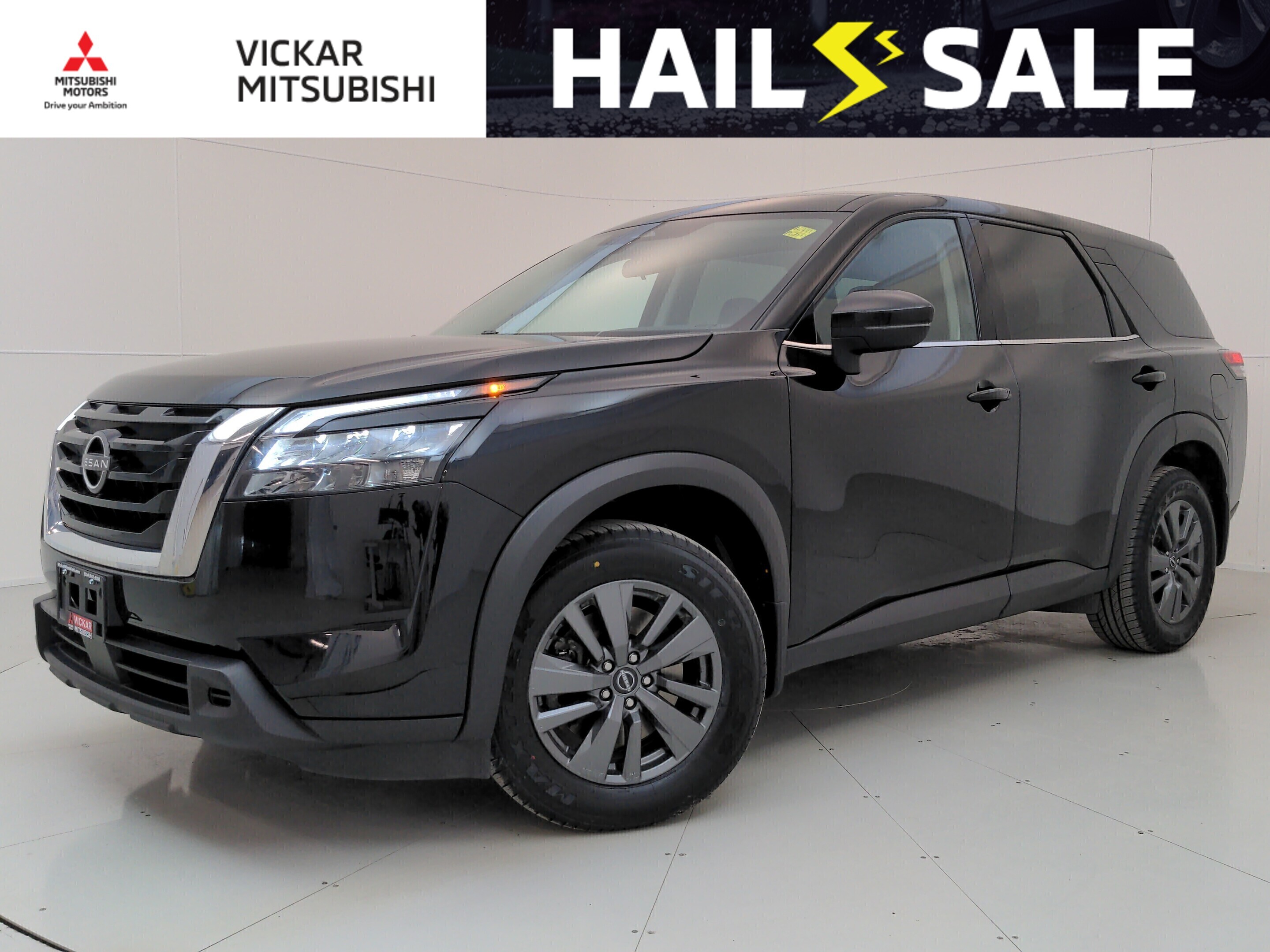 Black 2024 Nissan Pathfinder SUV / Crossover All-Wheel Drive Automatic