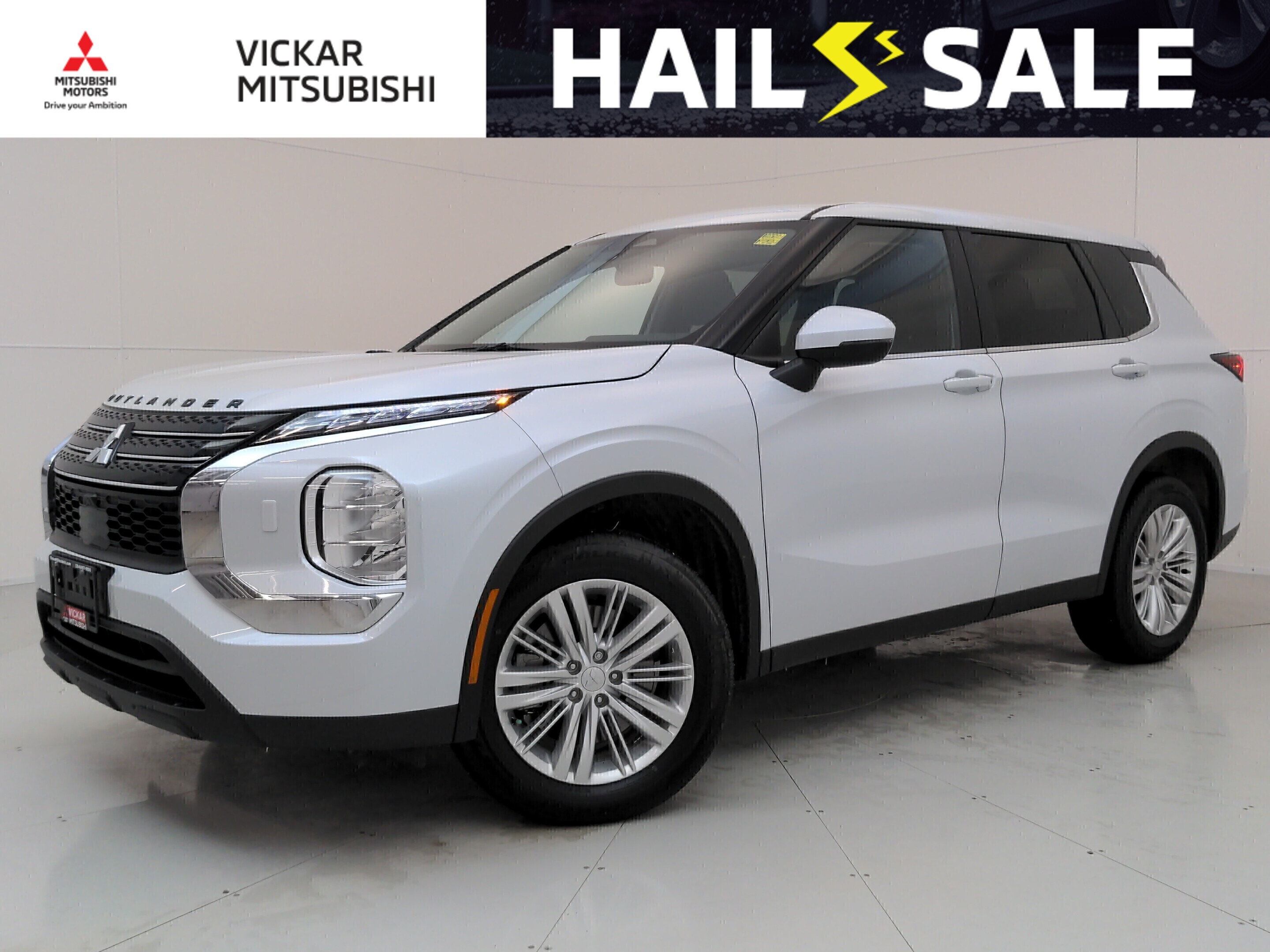 White 2024 Mitsubishi Outlander ES S-AWC SUV / Crossover All-Wheel Drive Automatic