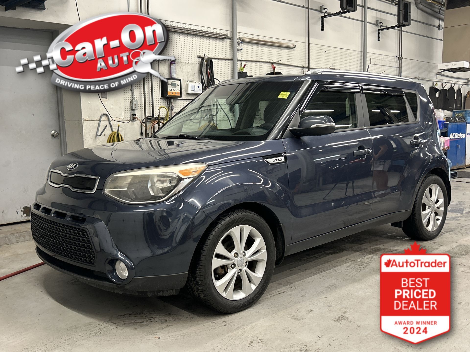 Gray 2015 Kia Soul EX Wagon Automatic