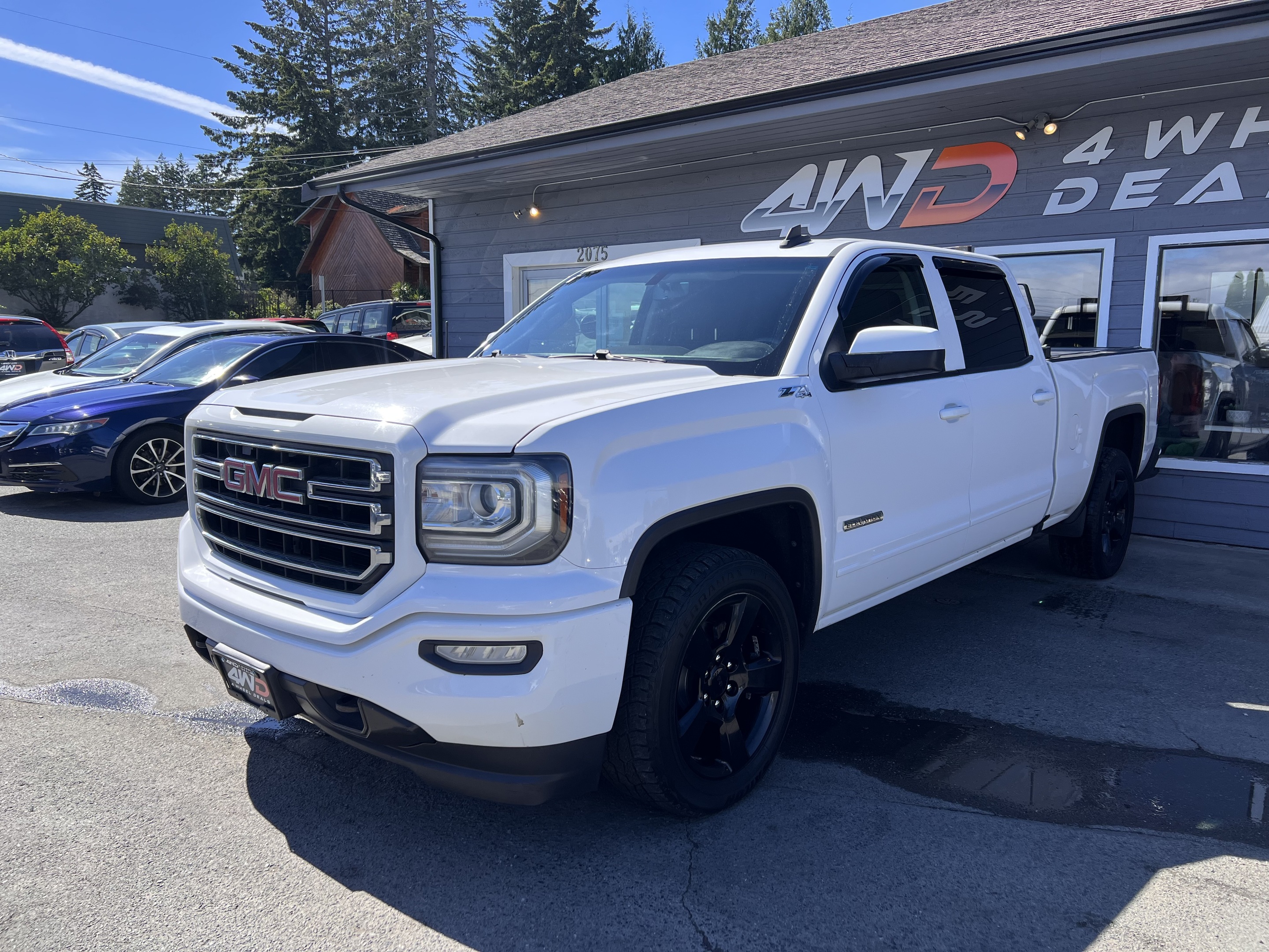 2017 GMC Sierra 1500 SLE Crew Cab 4WD