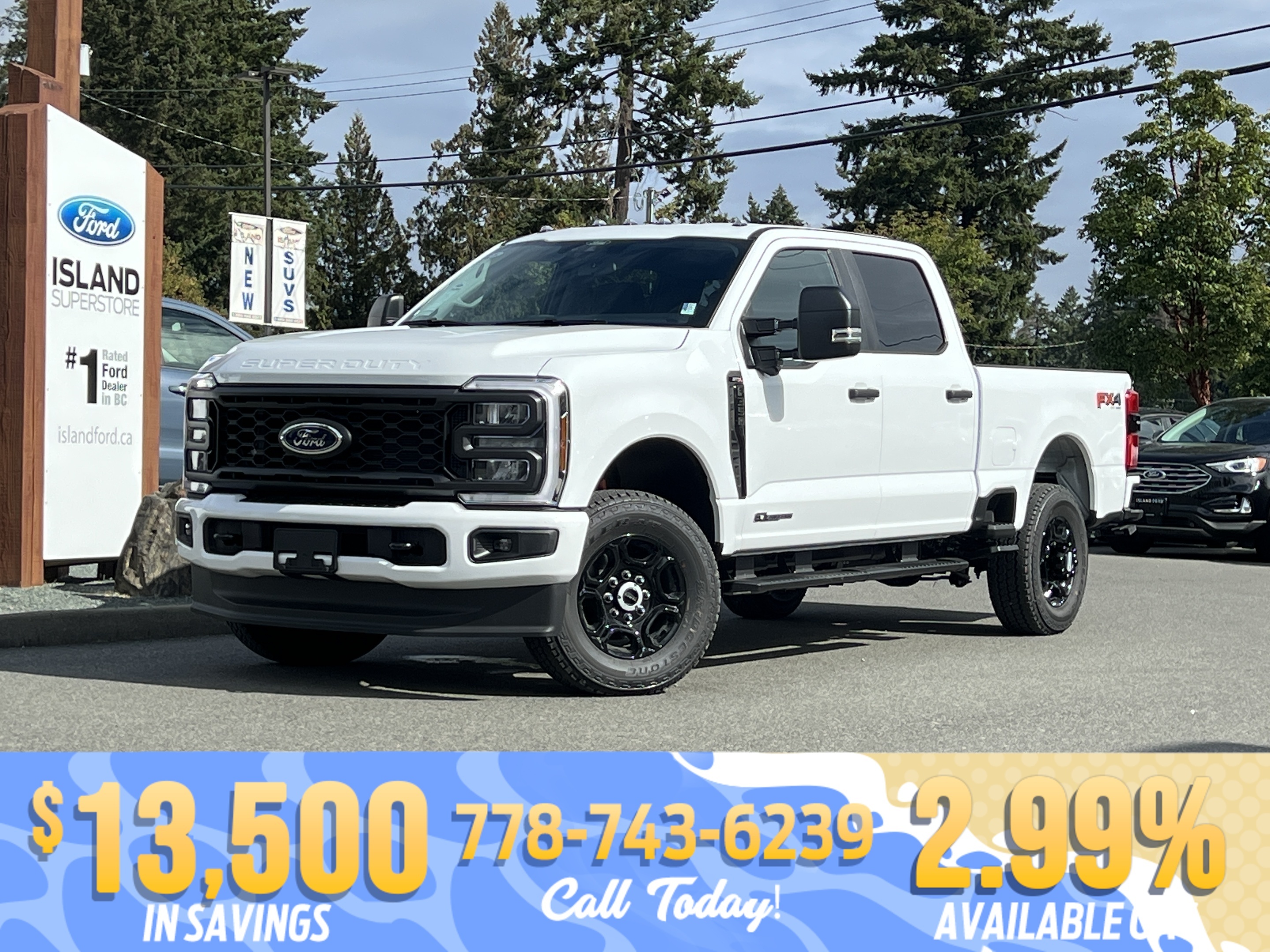 White 2026 Ford F-350 Super Duty XL Crew Cab 4WD Pickup Truck Four-Wheel Drive Automatic