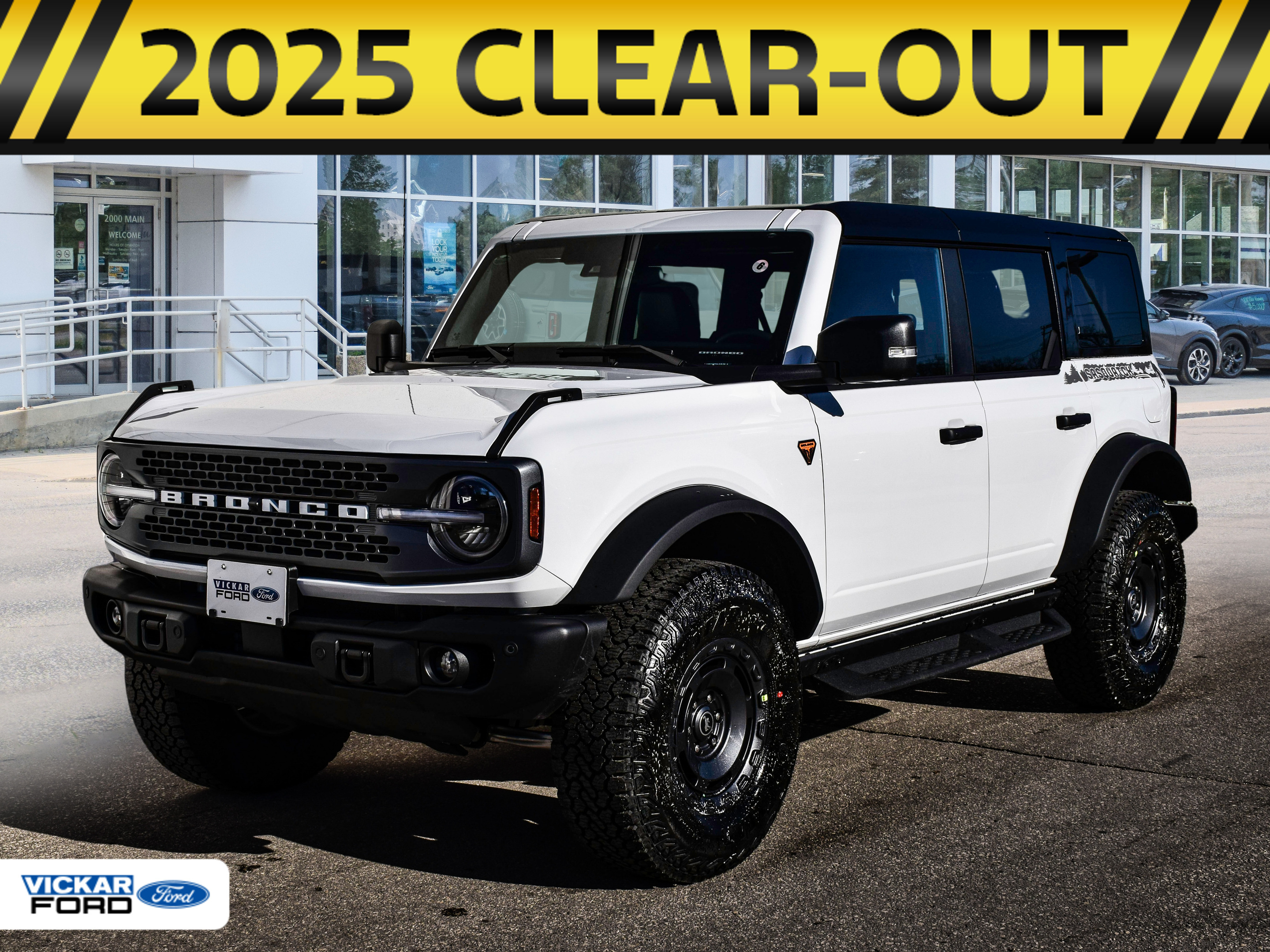 White 2025 Ford Bronco Badlands 4-Door 4WD SUV / Crossover Four-Wheel Drive Automatic