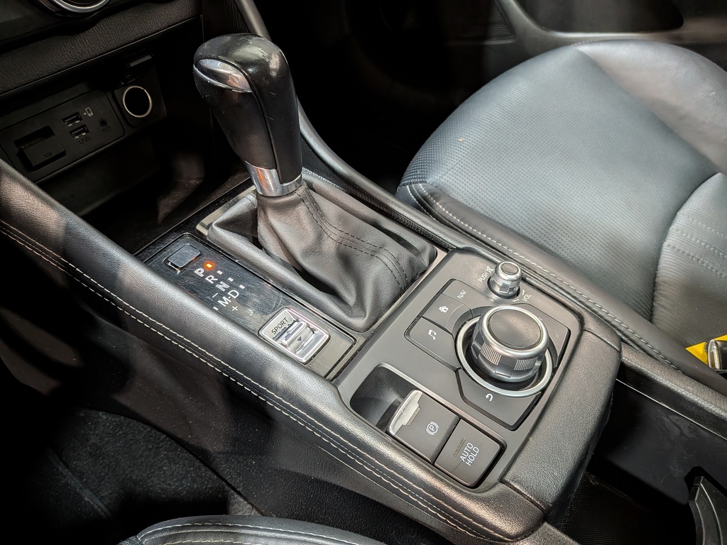 Mazda CX-3 2021