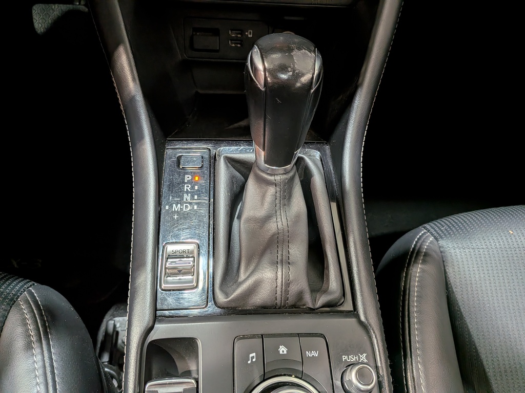 Mazda CX-3 2021