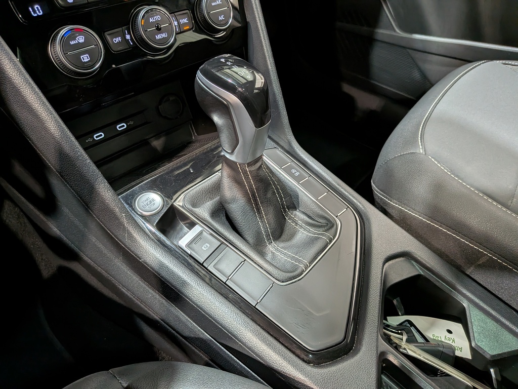 Volkswagen Taos 2024