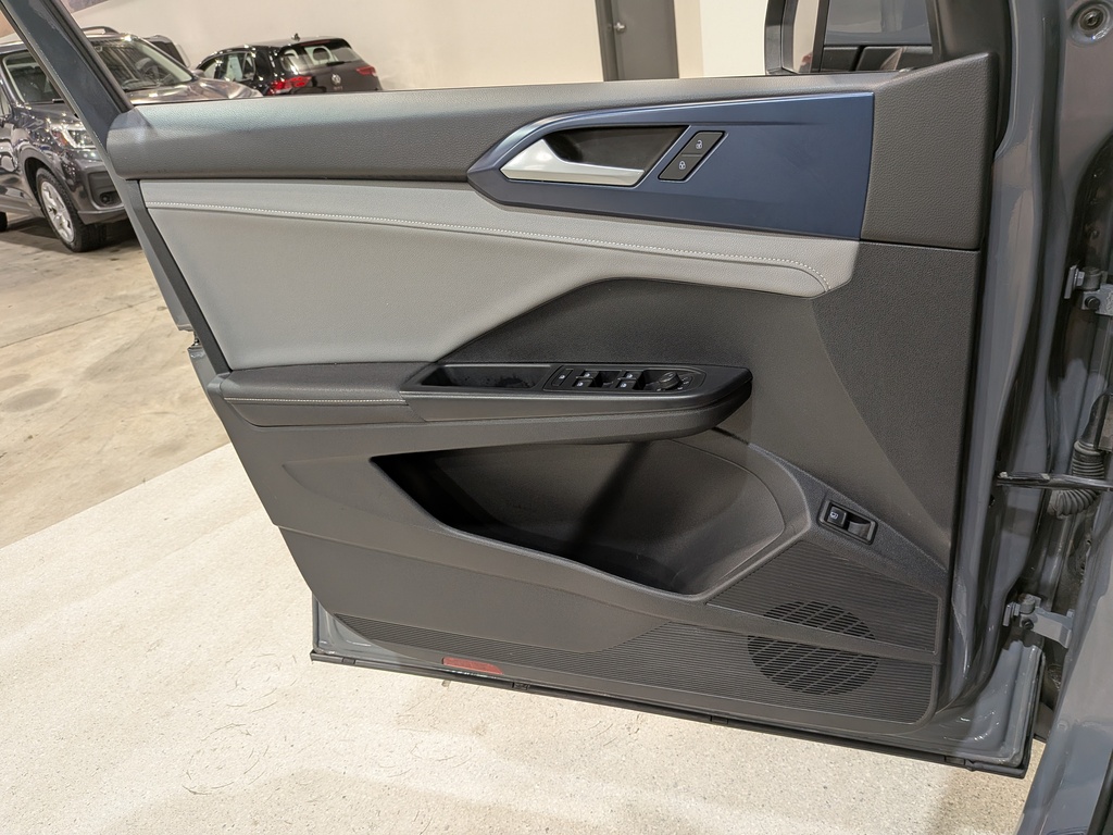 Volkswagen Taos 2024