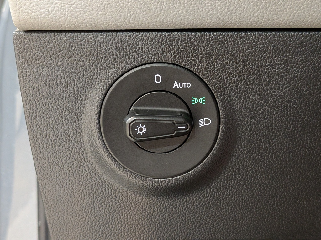 Volkswagen Taos 2024