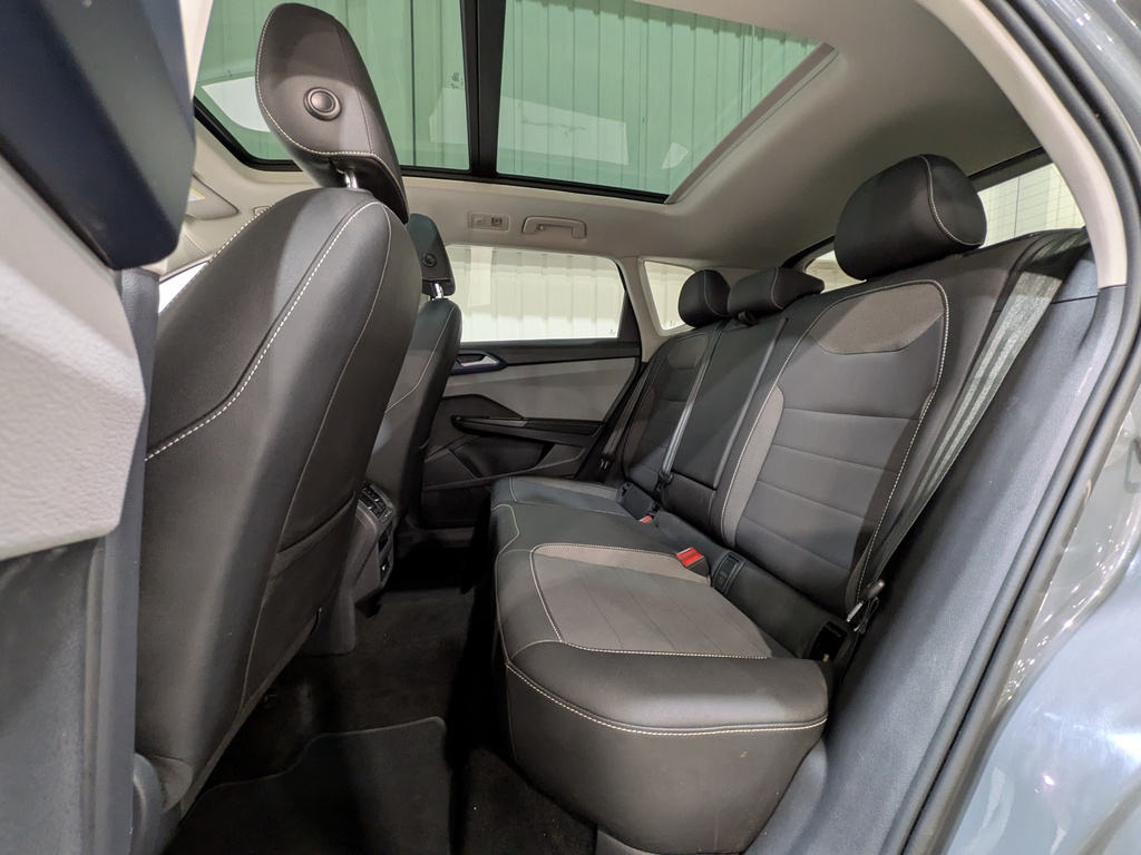 Volkswagen Taos 2024