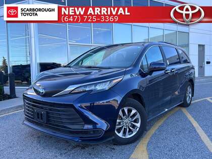 used 2025 Toyota Sienna car, priced at $54,995