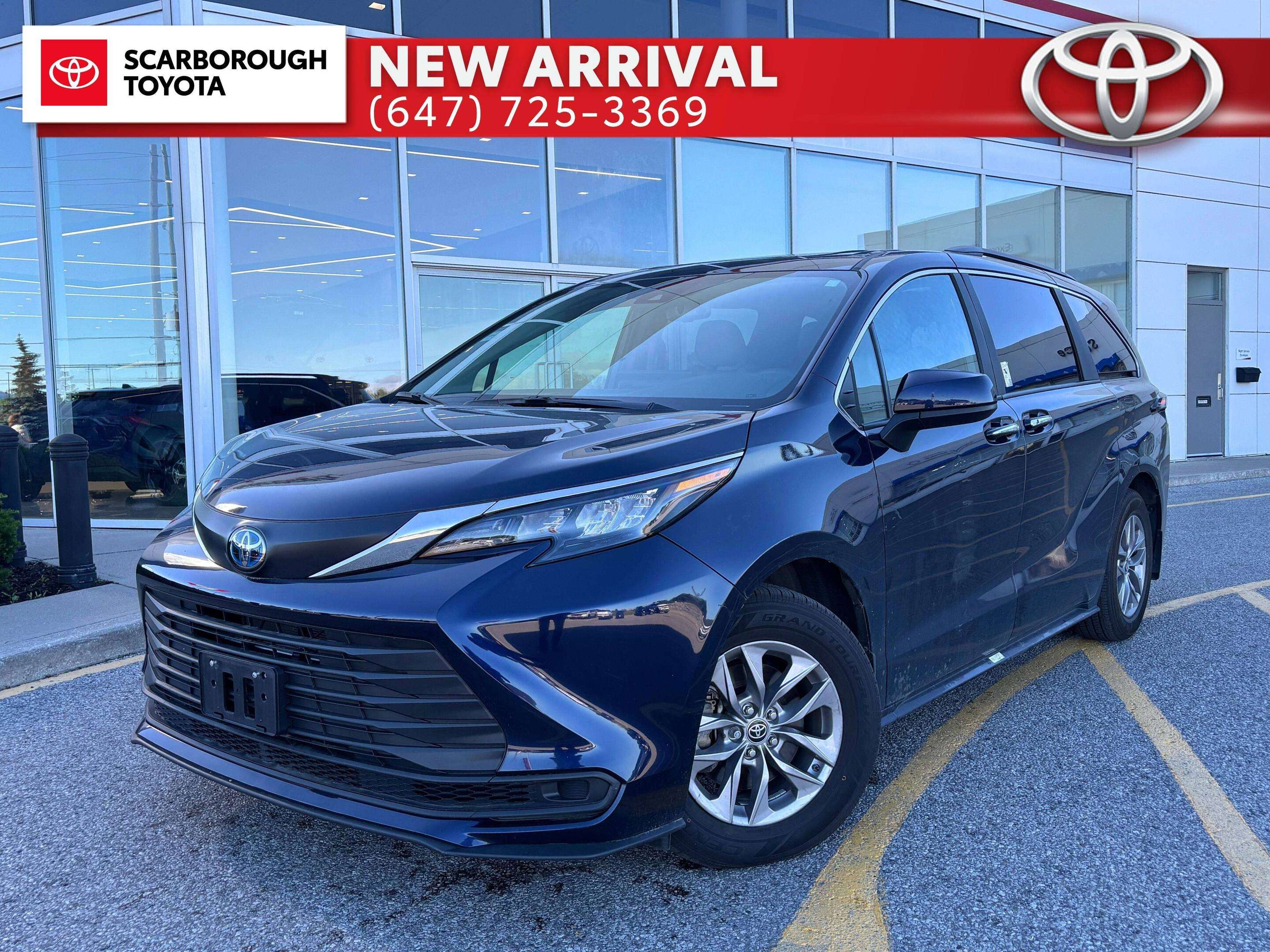 Blue 2025 Toyota Sienna Minivan Front-Wheel Drive Automatic