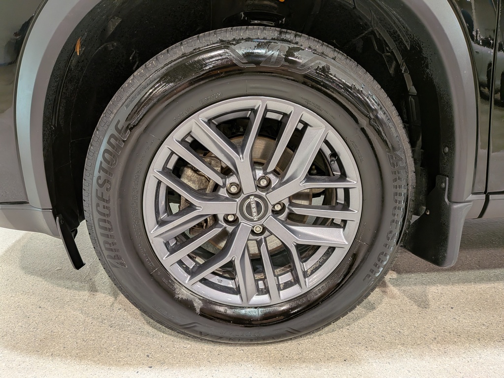 Nissan Rogue 2024
