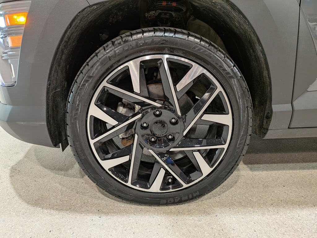 Hyundai Kona 2025
