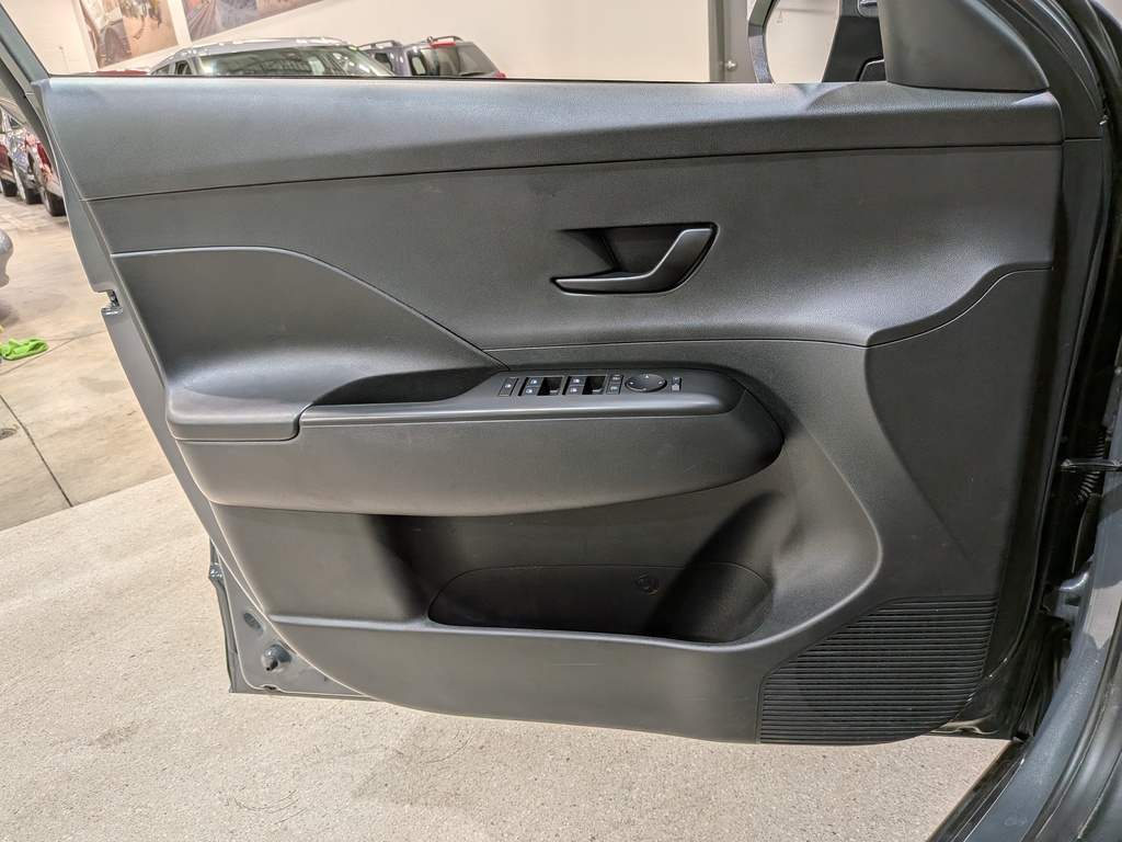 Hyundai Kona 2025