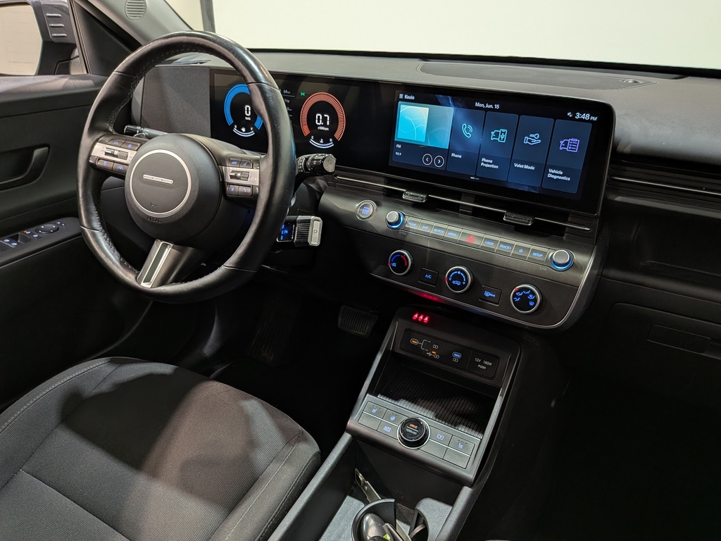 Hyundai Kona 2025
