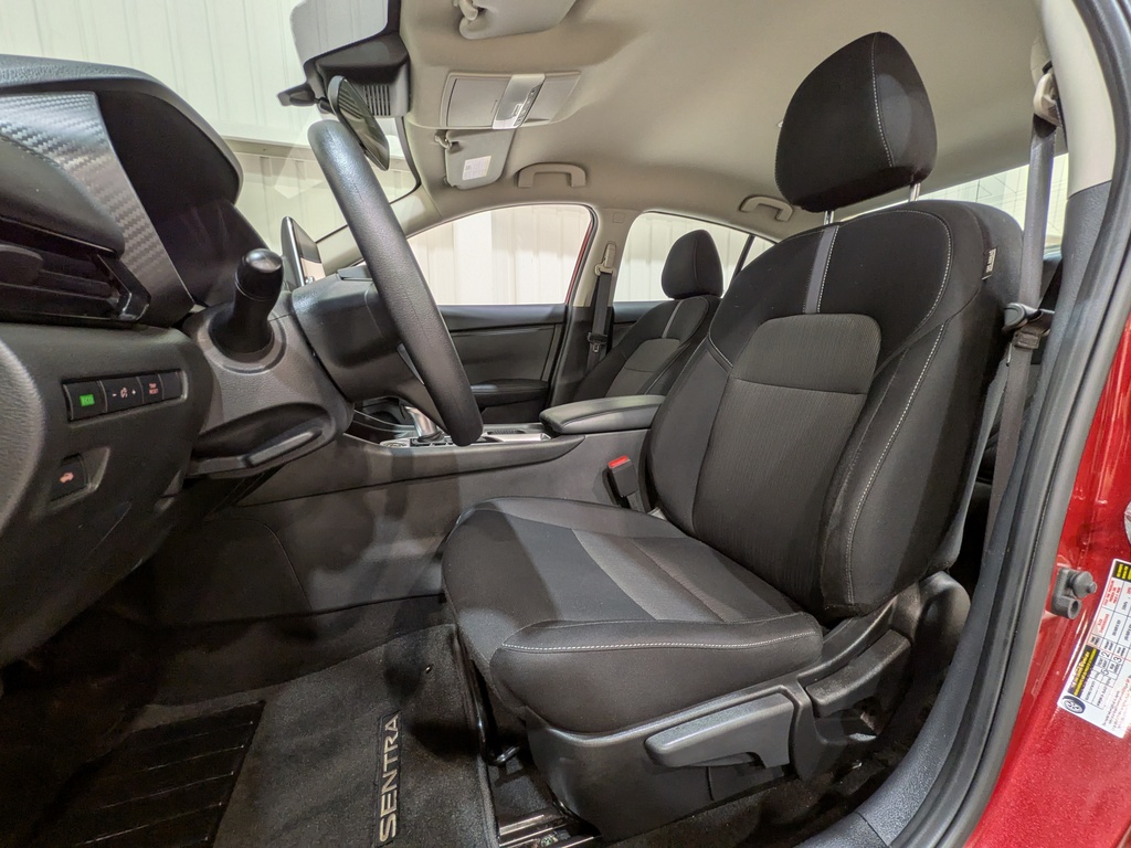 Nissan Sentra 2024