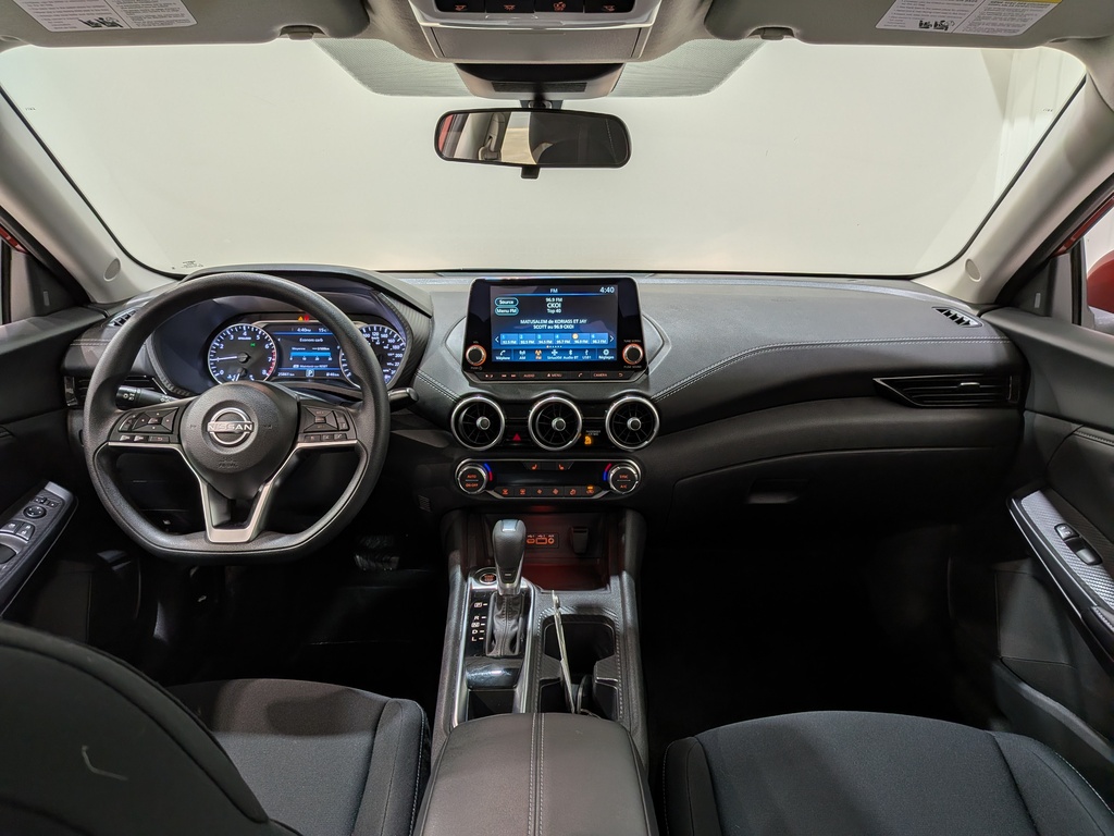 Nissan Sentra 2024