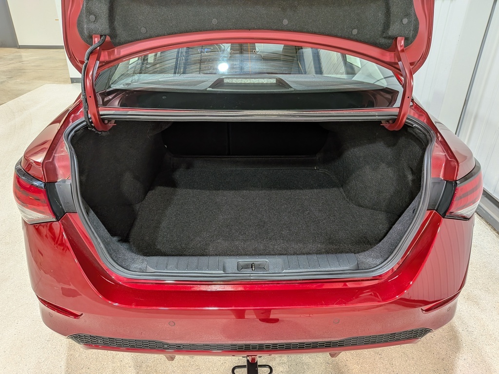 Nissan Sentra 2024