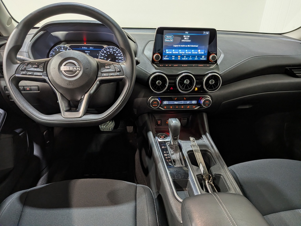 Nissan Sentra 2024