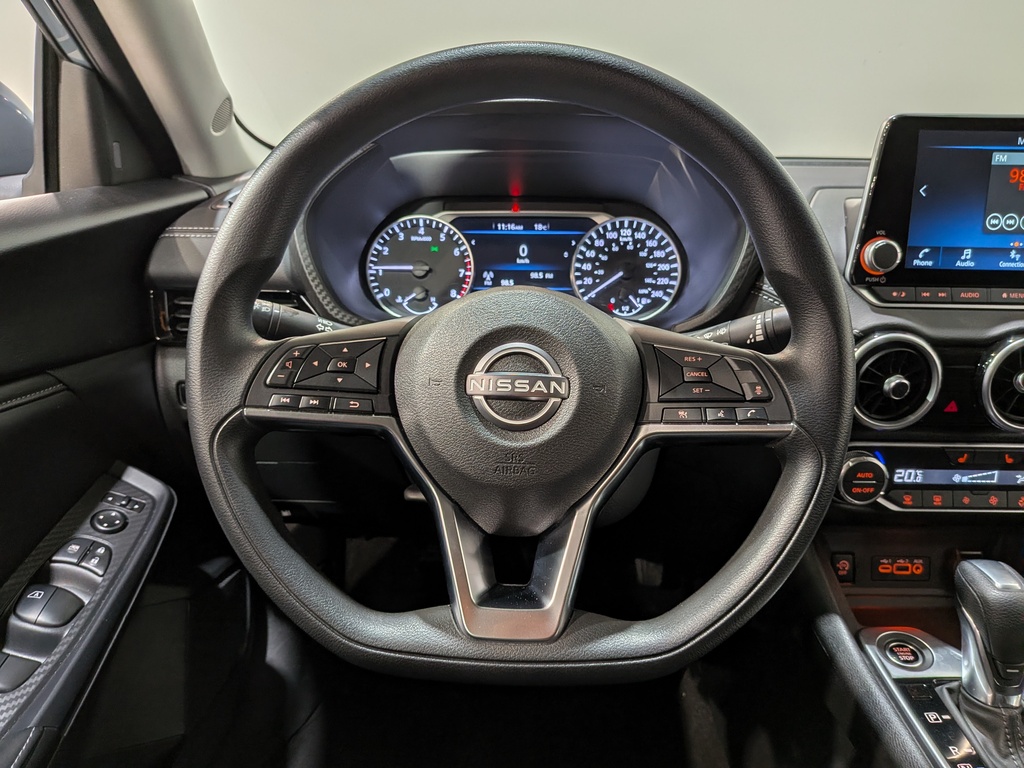 Nissan Sentra 2024