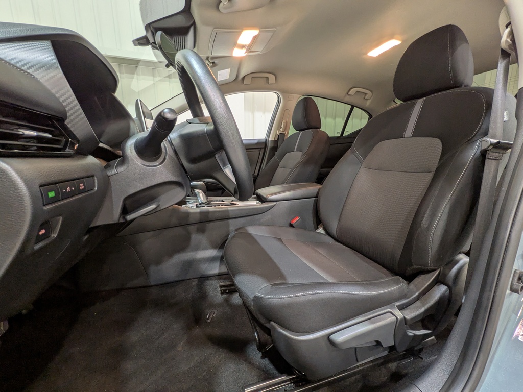 Nissan Sentra 2024