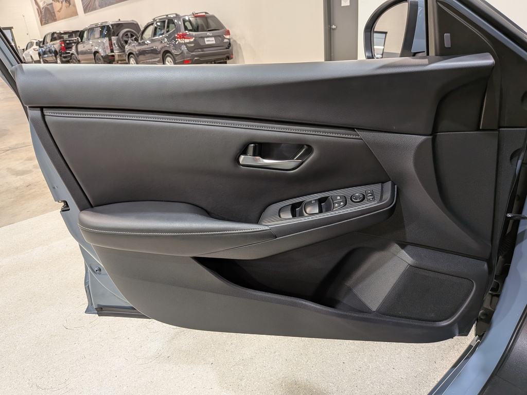 Nissan Sentra 2024