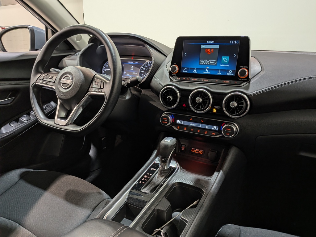 Nissan Sentra 2024
